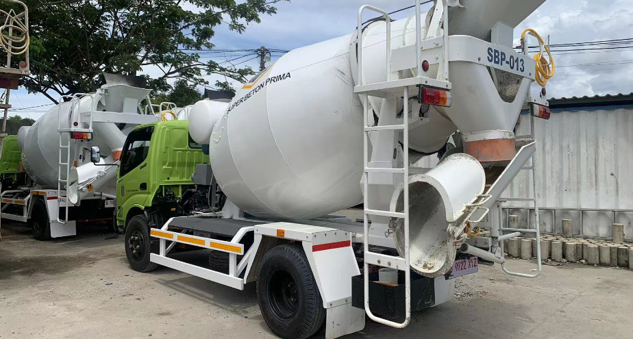 CIMC Mixer Concrete 3CBM photo